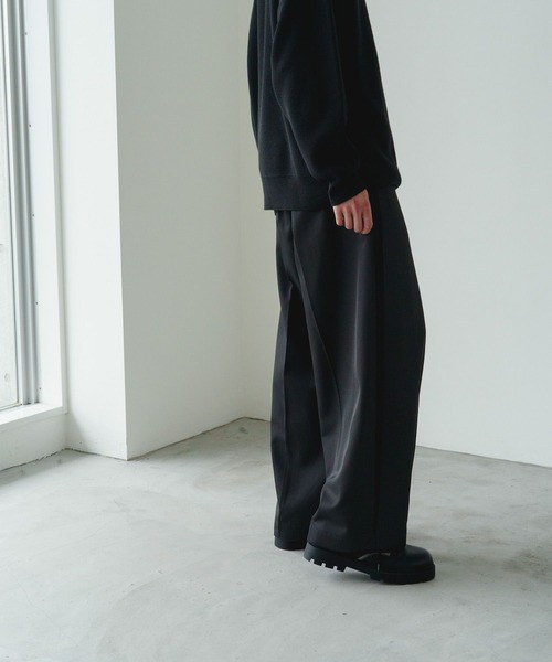 STERNBERG（スタンバーグ）の「ウールギャバワイドプリーツ