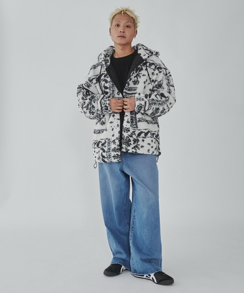 WEGO（ウィゴー）の「WEGO/ボアパターンフードブルゾン（ブルゾン・メンズ・ブラック/ホワイト・MEDIUM/LARGE）」の3枚目の写真