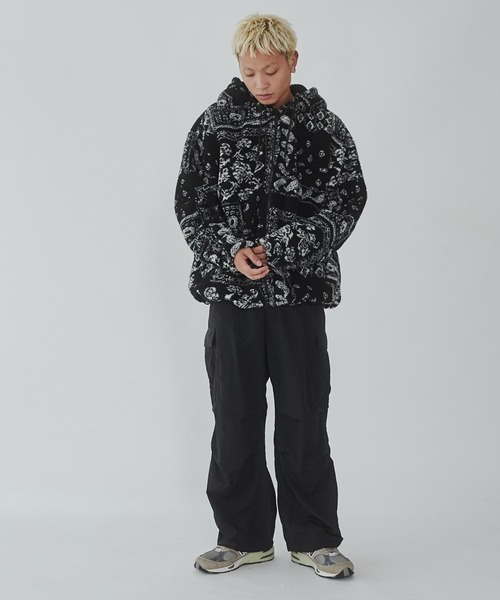 WEGO（ウィゴー）の「WEGO/ボアパターンフードブルゾン（ブルゾン・メンズ・ブラック/ホワイト・MEDIUM/LARGE）」の12枚目の写真