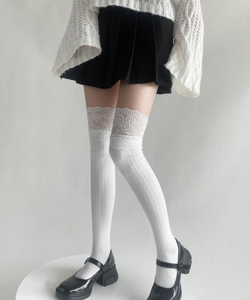 Nia（ニア）の「Nia(ニア)/レースドッキング　ニーハイソックス（ソックス/靴下・レディース・ブラック/グレー/ブラウン/ホワイト/ダークグレー・FREE）」の9枚目の写真