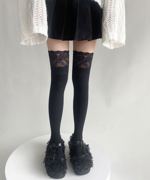 Nia（ニア）の「Nia(ニア)/レースドッキング　ニーハイソックス（ソックス/靴下・レディース・ブラック/グレー/ブラウン/ホワイト/ダークグレー・FREE）」の12枚目の写真