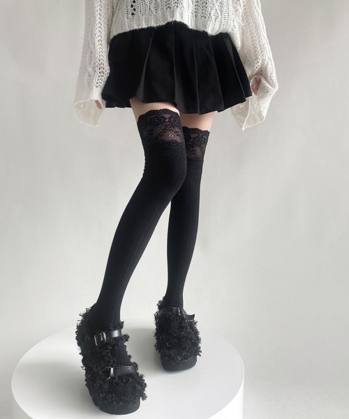 Nia（ニア）の「Nia(ニア)/レースドッキング　ニーハイソックス（ソックス/靴下・レディース・ブラック/グレー/ブラウン/ホワイト/ダークグレー・FREE）」の13枚目の写真