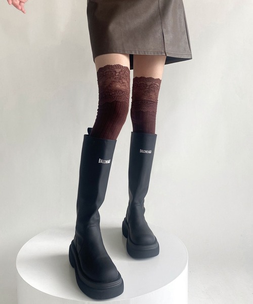 Nia（ニア）の「Nia(ニア)/レースドッキング　ニーハイソックス（ソックス/靴下・レディース・ブラック/グレー/ブラウン/ホワイト/ダークグレー・FREE）」の17枚目の写真