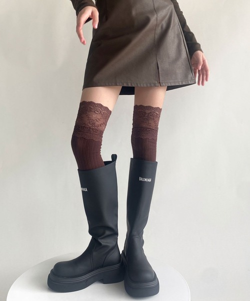 Nia（ニア）の「Nia(ニア)/レースドッキング　ニーハイソックス（ソックス/靴下・レディース・ブラック/グレー/ブラウン/ホワイト/ダークグレー・FREE）」の18枚目の写真