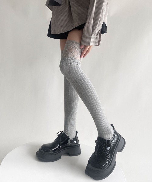 Nia（ニア）の「Nia(ニア)/レースドッキング　ニーハイソックス（ソックス/靴下・レディース・ブラック/グレー/ブラウン/ホワイト/ダークグレー・FREE）」の21枚目の写真