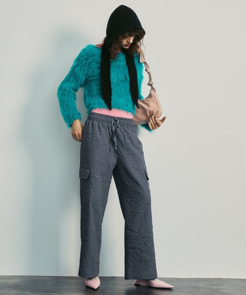 uyu.(ウユ)の「フクレジャガードカーゴパンツ(カーゴパンツ・レディース・ブラック/ブルー/ベージュ系・FREE)」の5枚目の写真