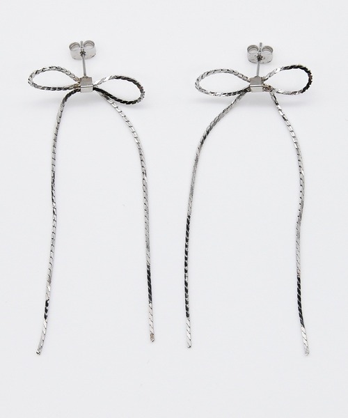 ciite' surgical stainless(シーテサージカルステンレス)の「【 金属アレルギー対応 】 チェーンリボンピアス サージカルステンレス (両耳用)(ピアス(両耳用)・レディース・シルバー/ゴールド・FREE)」の9枚目の写真