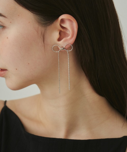 ciite' surgical stainless(シーテサージカルステンレス)の「【 金属アレルギー対応 】 チェーンリボンピアス サージカルステンレス (両耳用)(ピアス(両耳用)・レディース・シルバー/ゴールド・FREE)」の15枚目の写真