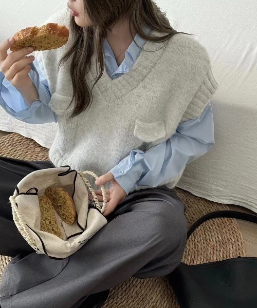 BANNER SELECT(バナーセレクト)の「Vネックニットベスト(ベスト・レディース・モカ/ピンク/グレー/ブルー/杢グレー・FREE)」の11枚目の写真