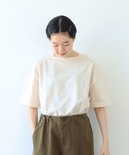 PAR ICI（パーリッシィ）の「カヴェール天竺 ボートネック無地Tシャツ（Tシャツ/カットソー・レディース・ブルー/アイボリー・FREE）」の22枚目の写真