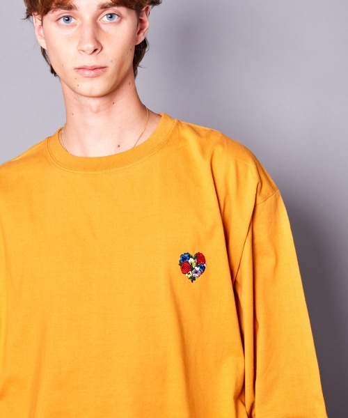 rehacer（レアセル）の「rehacer : Loose Color Point L/S（Tシャツ/カットソー・メンズ・グリーン/ピンク/イエロー/オレンジ/ブルー/ブラック/ホワイト・MEDIUM/LARGE/SMALL/X-LARGE）」の5枚目の写真