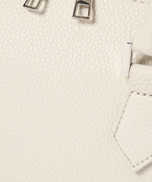 LEPSIM（レプシィム）の「【入卒式／セレモニー】ショルダーボストンバッグ　213373（ボストンバッグ・レディース・オフホワイト/ブラック・ONE SIZE）」の18枚目の写真