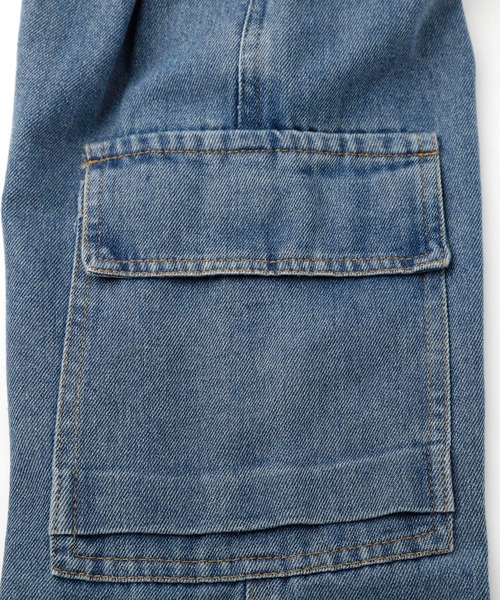 URBAN CHERRY（アーバンチェリー）の「デニムカーゴパンツ（デニムパンツ・キッズ・ブルー・110cm/120cm/130cm/140cm/150cm）」の18枚目の写真