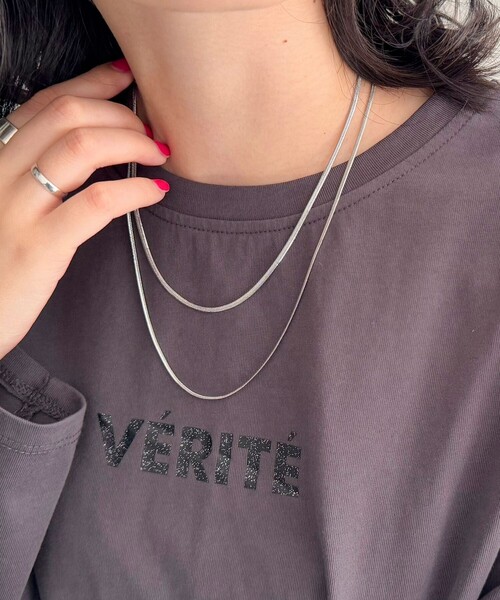 fredy emue（フレディエミュ）の「スネイクチェーンロングネックレス（ネックレス・レディース・ゴールド/シルバー・FREE）」の5枚目の写真