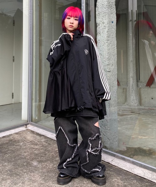 Candy Stripper（キャンディストリッパー）の「STAR PATCHED DENIM パンツ（デニムパンツ・レディース・インディゴブルー/ブラック・FREE）」の16枚目の写真