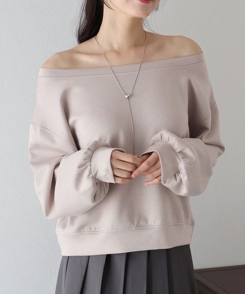 BLUEEAST（ブルーイースト）の「オフショルダースウェット（スウェット・レディース・グレー/ブラック/ピンク/ホワイト・MEDIUM）」の4枚目の写真