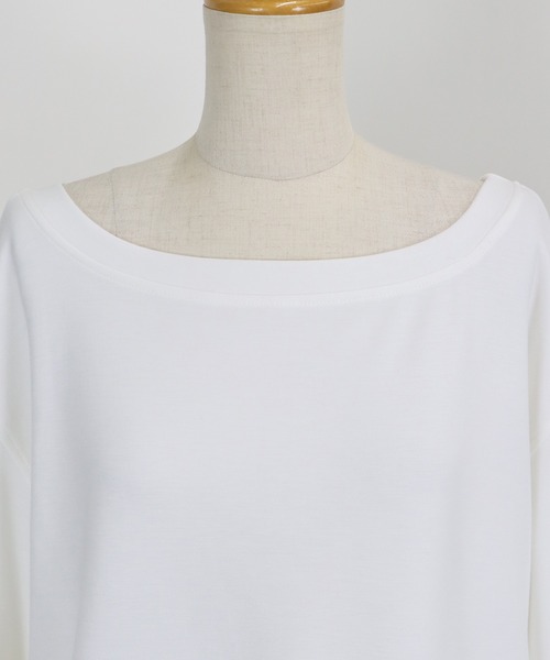 BLUEEAST（ブルーイースト）の「オフショルダースウェット（スウェット・レディース・グレー/ブラック/ピンク/ホワイト・MEDIUM）」の5枚目の写真