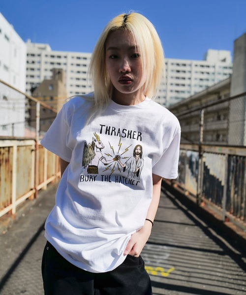 THRASHER(スラッシャー)の「TOY MACHINE B.T.H S/S T-SHIRTS/スラッシャーボックスシルエットプリント半袖Tシャツ(Tシャツ/カットソー・メンズ・ホワイト・MEDIUM/LARGE/X-LARGE)」の3枚目の写真