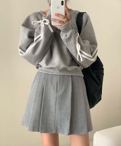 Jasmine Grandiflorum(ジャスミングランディフローラム)の「【Jasmine】リボンサイドラインスウェット(スウェット・レディース・ブラック/グレー/ピンク・FREE)」の9枚目の写真