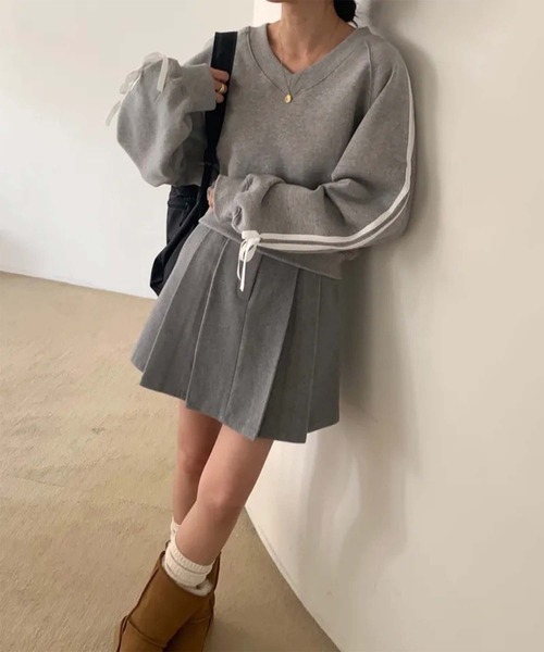 Jasmine Grandiflorum(ジャスミングランディフローラム)の「【Jasmine】リボンサイドラインスウェット(スウェット・レディース・ブラック/グレー/ピンク・FREE)」の7枚目の写真