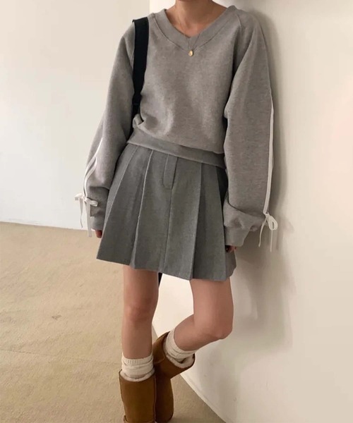 Jasmine Grandiflorum(ジャスミングランディフローラム)の「【Jasmine】リボンサイドラインスウェット(スウェット・レディース・ブラック/グレー/ピンク・FREE)」の6枚目の写真
