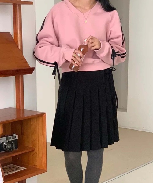Jasmine Grandiflorum(ジャスミングランディフローラム)の「【Jasmine】リボンサイドラインスウェット(スウェット・レディース・ブラック/グレー/ピンク・FREE)」の15枚目の写真