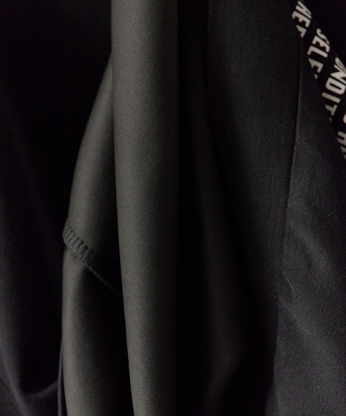 ROOPTOKYO（ループトウキョウ）の「チェリーロゴスウェット ルーズシルエット オーバーサイズ（スウェット・レディース・グレー/ブラック/ホワイト・FREE）」の21枚目の写真