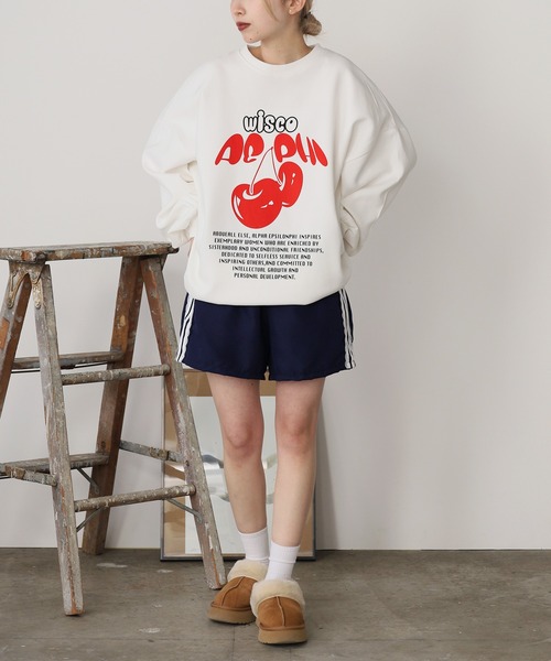 ROOPTOKYO（ループトウキョウ）の「チェリーロゴスウェット ルーズシルエット オーバーサイズ（スウェット・レディース・グレー/ブラック/ホワイト・FREE）」の7枚目の写真