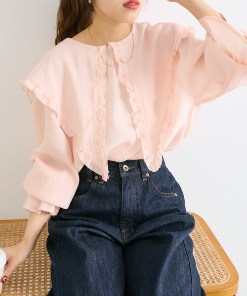 w closet(ダブルクローゼット)の「【2WAY】衿フリルブラウス(シャツ/ブラウス・レディース・チャコールグレー/ピンク/オフホワイト・FREE)」の3枚目の写真