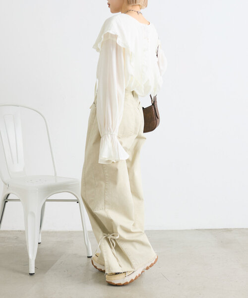 w closet(ダブルクローゼット)の「【2WAY】衿フリルブラウス(シャツ/ブラウス・レディース・チャコールグレー/ピンク/オフホワイト・FREE)」の10枚目の写真