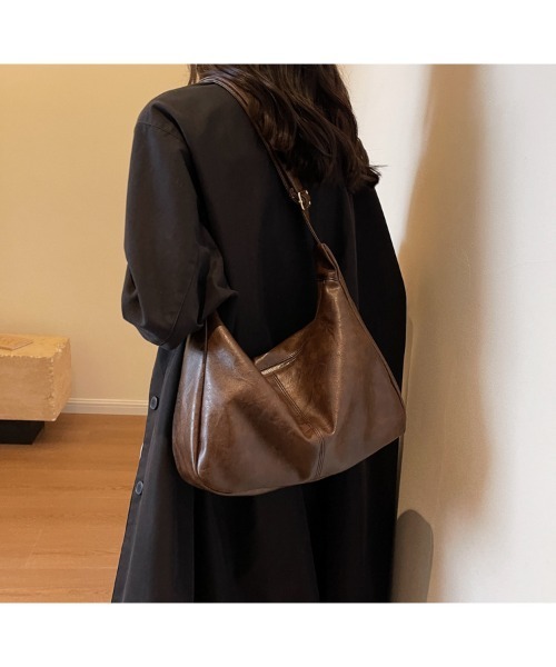セール】シンセティックレザーショルダーバッグ（ショルダー