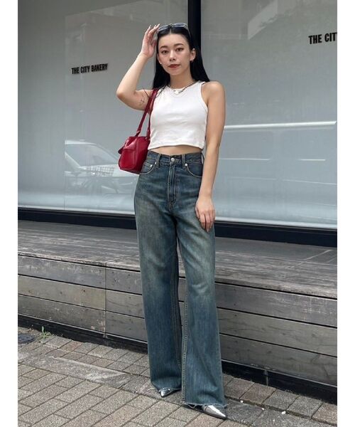 EVRIS（エヴリス）の「【ハイウエスト/セルフカット】シンプルワイドデニムパンツ（デニムパンツ・レディース・インディゴブルー/ブラック/ライトブルー・SMALL/MEDIUM）」の22枚目の写真