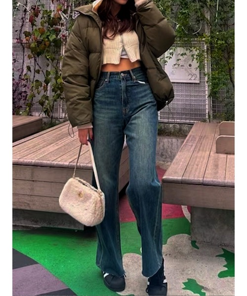 EVRIS（エヴリス）の「【ハイウエスト/セルフカット】シンプルワイドデニムパンツ（デニムパンツ・レディース・インディゴブルー/ブラック/ライトブルー・SMALL/MEDIUM）」の7枚目の写真