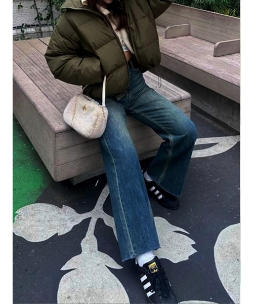 EVRIS（エヴリス）の「【ハイウエスト/セルフカット】シンプルワイドデニムパンツ（デニムパンツ・レディース・インディゴブルー/ブラック/ライトブルー・SMALL/MEDIUM）」の16枚目の写真