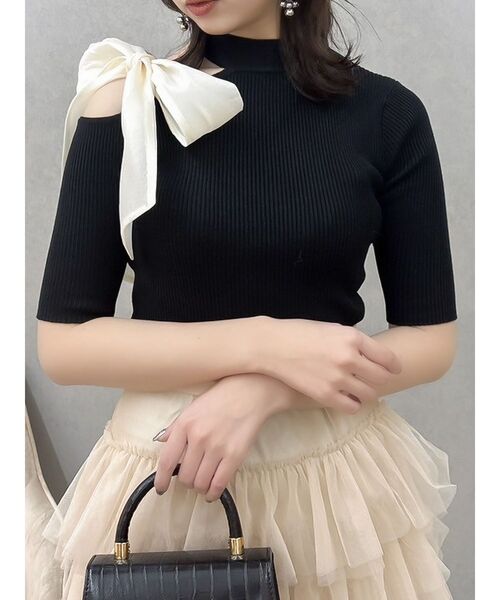 dazzlin（ダズリン）の「半袖ワンショルリボンニットトップス（ニット/セーター・レディース・ブラック/パープル/グレー・FREE）」の17枚目の写真