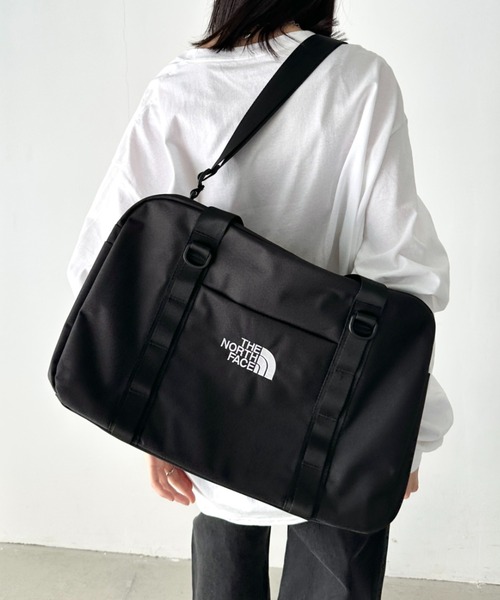 【未使用】最終値下げ！THE NORTH FACE ボストンバッグ✳︎ブラック セール】国内未発売 THE NORTH FACE(ザ・ノースフェイス)/軽量 大容量