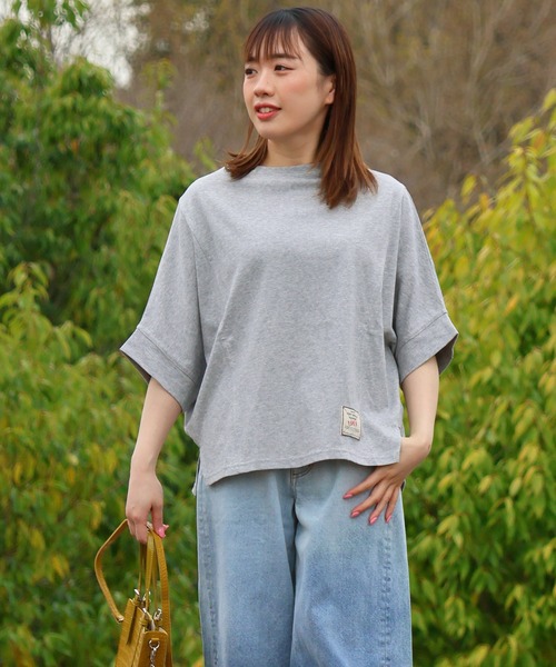 KRIFF MAYER Lady's Collection（クリフメイヤーレディースコレクション）の「【汗染み防止･撥水防汚･速乾･接触冷感】ウェットプロテクトモモンガT（Tシャツ/カットソー・レディース・カラフル/チャコール/その他5/ライトグリーン/オレンジ/オフホワイト/グレー/パープル・MEDIUM/LARGE）」の3枚目の写真