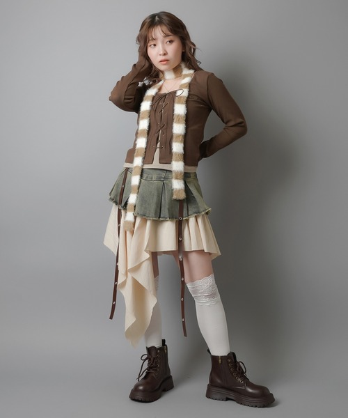 SPINNS（スピンズ）の「＼激バズ中！／異素材レイヤードの主役級イレヘムスカート/インナーパンツ付き（デニムスカート・レディース・ブルー/ブラック/ダークブルー・ONESIZE）」の11枚目の写真