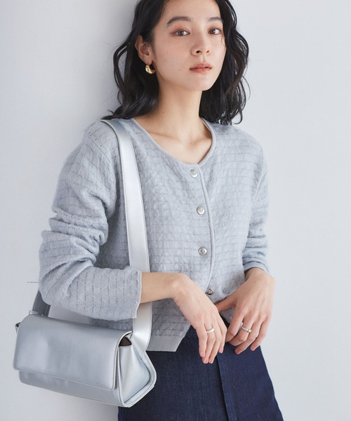 VIS（ビス）の「オーガンジーメタルボタンニットカーディガン（カーディガン/ボレロ・レディース・ホワイト/グレー/キナリ・FREE）」の3枚目の写真