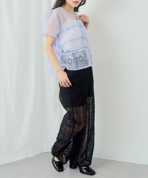 MAGASIN DE MODE Chou Chou(マガジンデモードシュシュ)の「【MAGASIN DE MODE Chou Chou】レースシャーリングブラウス DTK※(シャツ/ブラウス・レディース・ブルー/アイボリー/ブラック・FREE)」の12枚目の写真