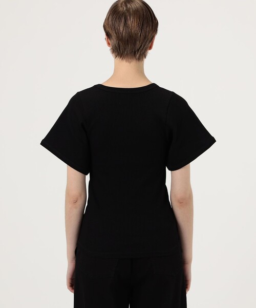 BY MALENE BIRGER（バイマレーネビルガー）の「BY MALENE BIRGER LUNAI　UネックTシャツ（Tシャツ/カットソー・レディース・ブラック/ホワイト・XS）」の6枚目の写真