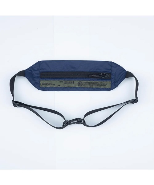 GLOBAL FORME CONCRETE（グローバルフォルムコンクリート）の「【WEEKEND(ER)】LW PACKABLE S（ショルダーバッグ・メンズ・オレンジ/ネイビー・S）」の12枚目の写真