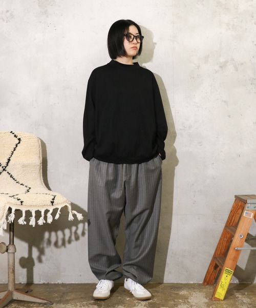 HARVESTY(ハーベスティ)の「HARVESTY / ハーベスティー MOCK NECK EGG L/S TEE (A52503) エッグTシャツ モックネック ビッグシルエット 長袖Tシャツ(Tシャツ/カットソー・レディース・ブラック/ワイン/オフホワイト/ブルー・1)」の8枚目の写真
