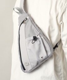 MADDEN EQUIPMENT（メデン イクイップメント）の「【MADDEN EQUIPMENT】 防水撥水 A5サイズ収納可 ボディバッグ EQPK-01（ボディバッグ/ウエストポーチ）」