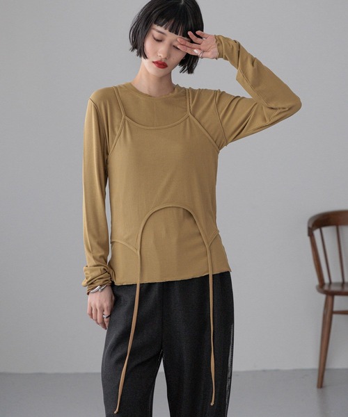 LOWRYS FARM（ローリーズファーム）の「キャミ２ＰセットＬＳ　 292191（Tシャツ/カットソー・レディース・ブラウン/アイボリー/ブラック・FREE）」の3枚目の写真