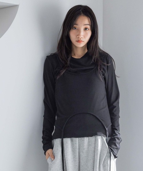 LOWRYS FARM（ローリーズファーム）の「キャミ２ＰセットＬＳ　 292191（Tシャツ/カットソー・レディース・ブラウン/アイボリー/ブラック・FREE）」の2枚目の写真