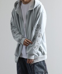 Art re A select（アトリエセレクト）の「フラワースリーブ刺繍 エアリーポンチ ジップアップパーカー（パーカー）」