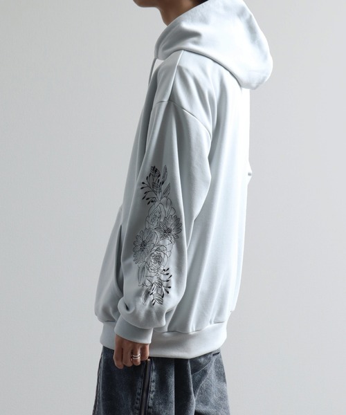 Art re A select（アトリエセレクト）の「フラワースリーブ刺繍 エアリーポンチ ジップアップパーカー（パーカー・メンズ・ブラック/グレー・M/L）」の20枚目の写真