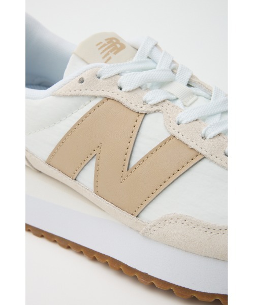 NEW BALANCE(ニューバランス)の「WS237(スニーカー・レディース・グレー/ベージュ・23cm/25cm/24.5cm/24cm/23.5cm)」の6枚目の写真