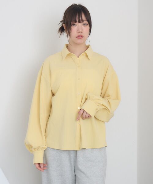 RETRO GIRL(レトロガール)の「ギャザーキャミsetシャツ(シャツ/ブラウス・レディース・ベージュ/オフホワイト/イエロー・FREE)」の9枚目の写真